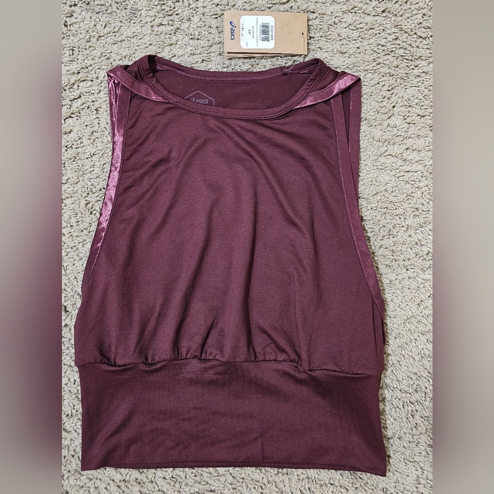 Asics - WOMEN'S NAGINO FLEX SLEEVELESS TOP - Size Small